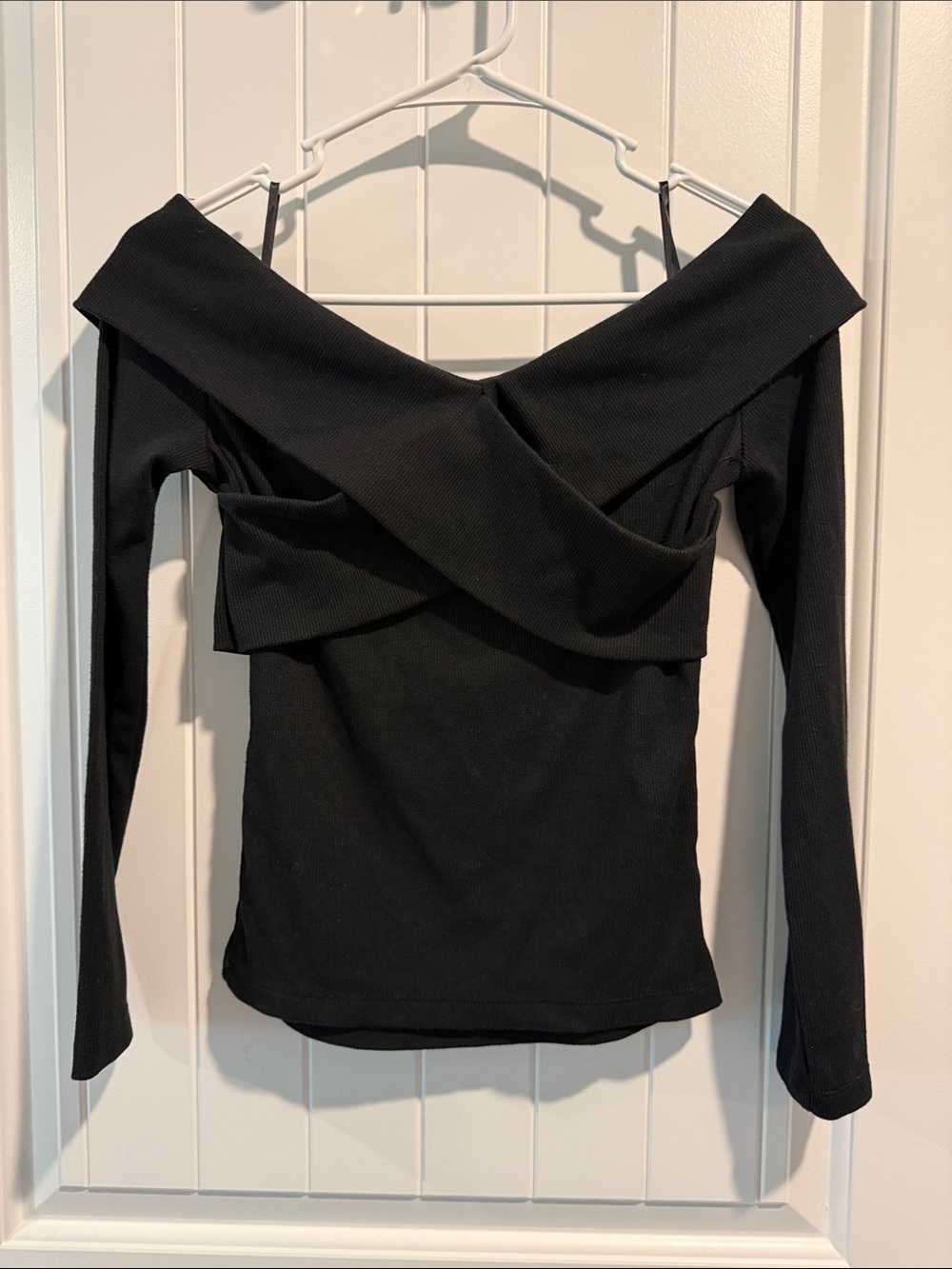 SHEIN Black Off-Shoulder Long Sleeve Top